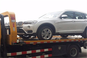 云溪拖车24小时服务电话